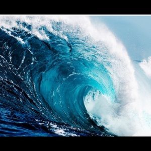 Meet your Posher, Naisa